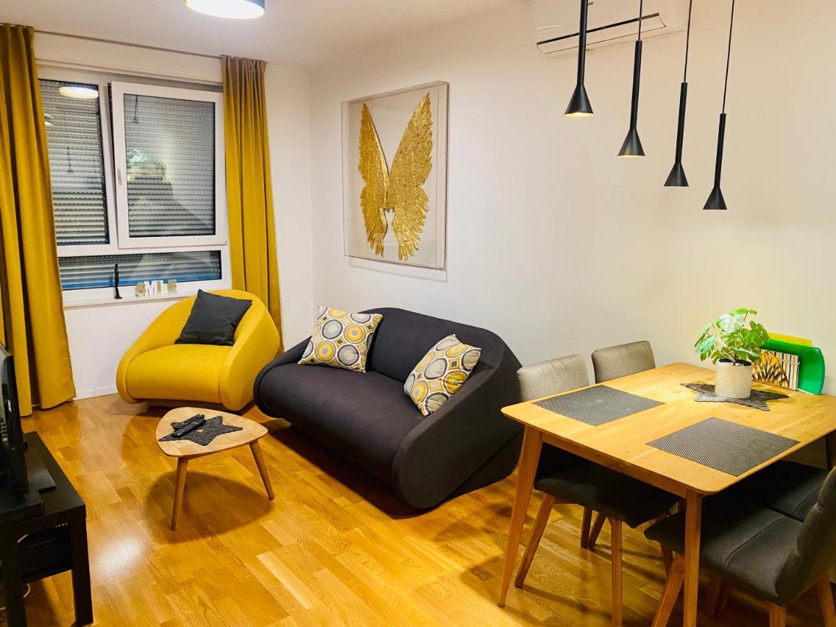 Studio Apartman Krila Wings- Parking In Garage Διαμέρισμα Ζάγκρεμπ Εξωτερικό φωτογραφία