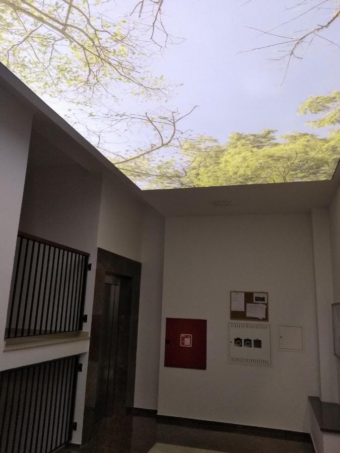 Studio Apartman Krila Wings- Parking In Garage Ζάγκρεμπ Εξωτερικό φωτογραφία